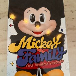 Mickey Family Cute Together Daisy Keychain